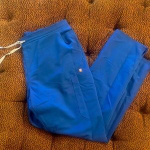 Bright blue (royal?) FIGS